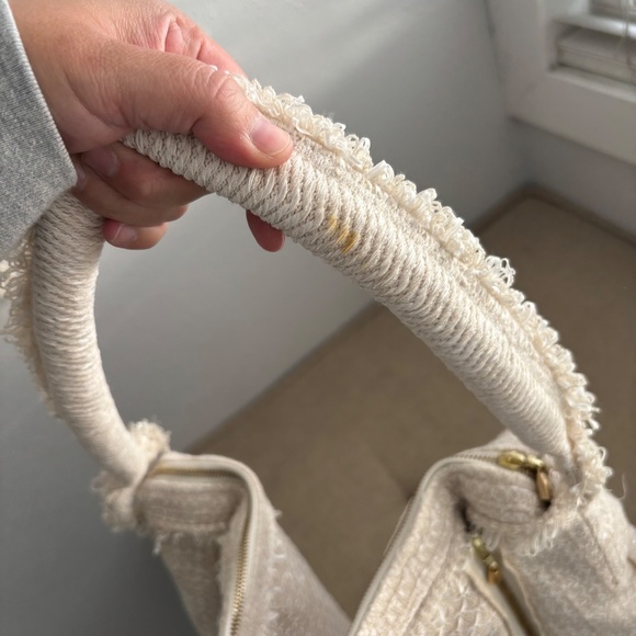 St. John Cream Fringe Tweed Woven Shoulder Bag - Picture 11 of 11